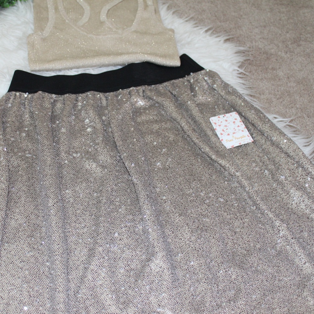 Free People Small Sequin Mesh-Hem A-Line Skirt NWT - Picture 3 of 8